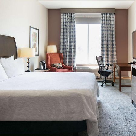 Hilton Garden Inn Manhattan Kansas Екстериор снимка