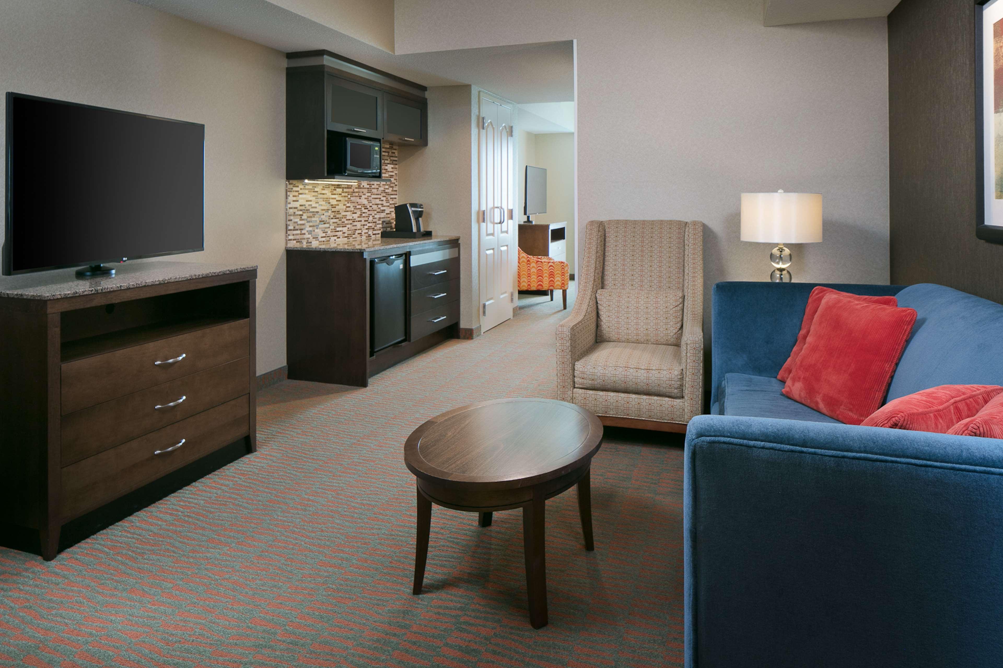 Hilton Garden Inn Manhattan Kansas Екстериор снимка