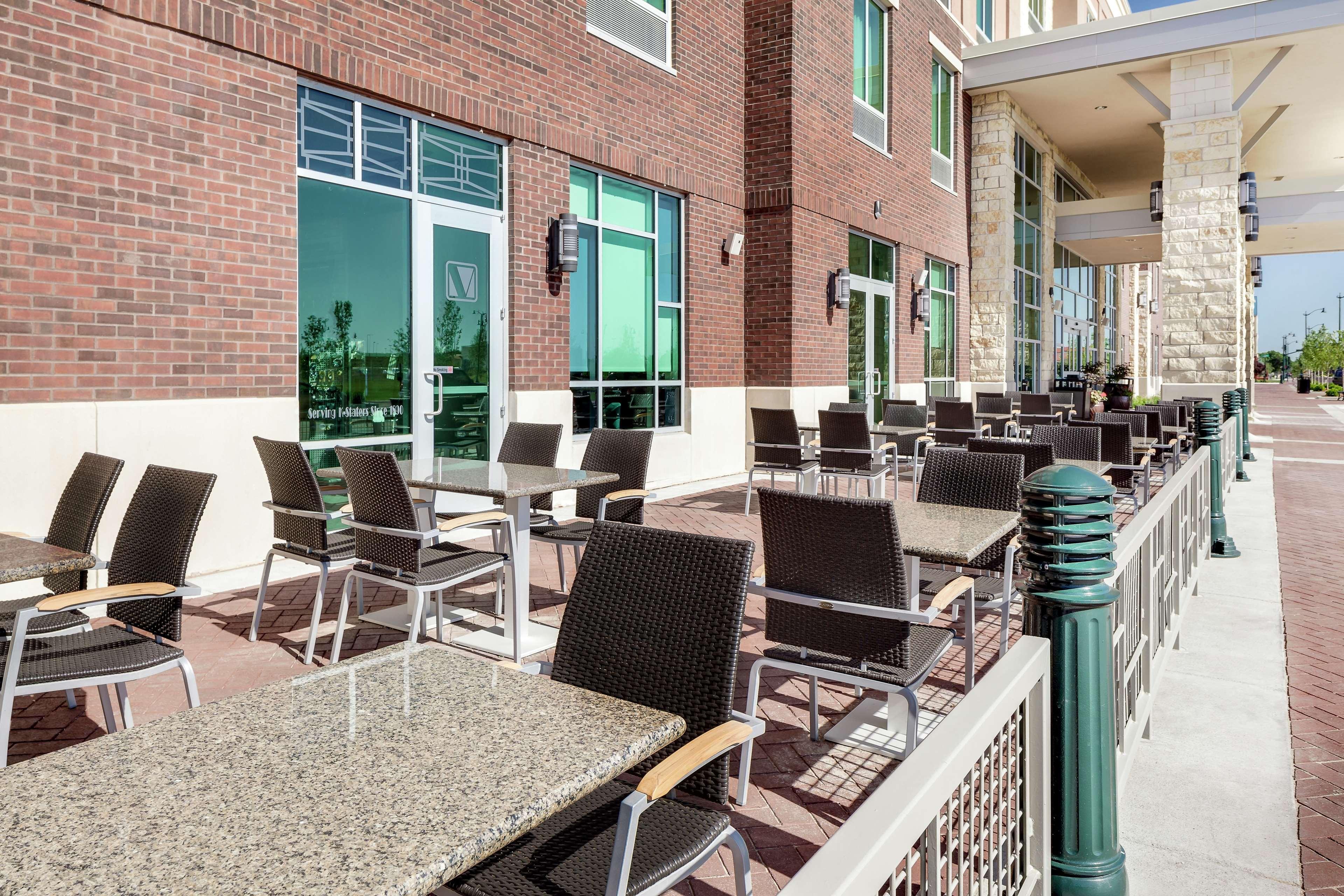 Hilton Garden Inn Manhattan Kansas Ресторант снимка