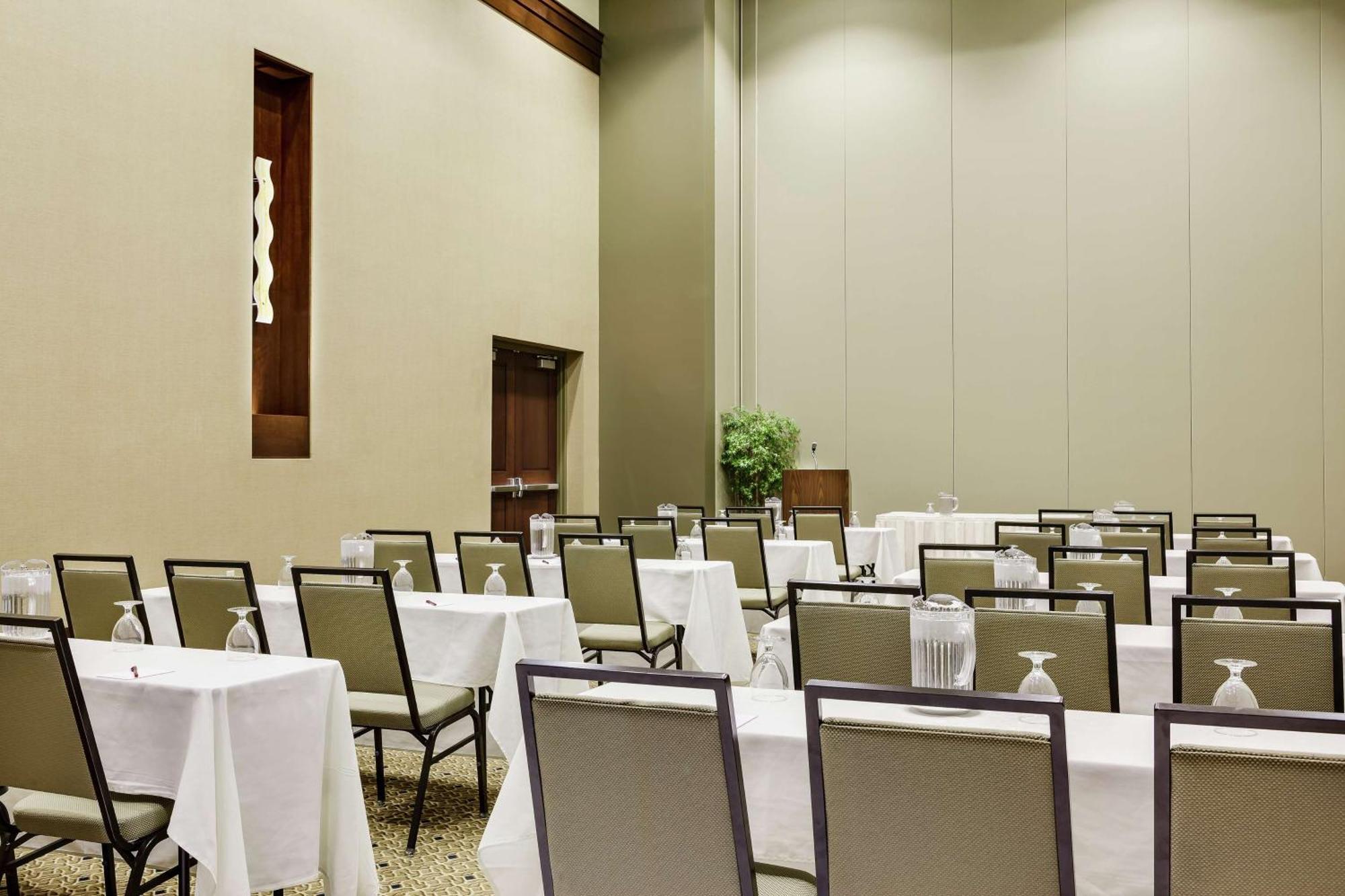 Hilton Garden Inn Manhattan Kansas Екстериор снимка